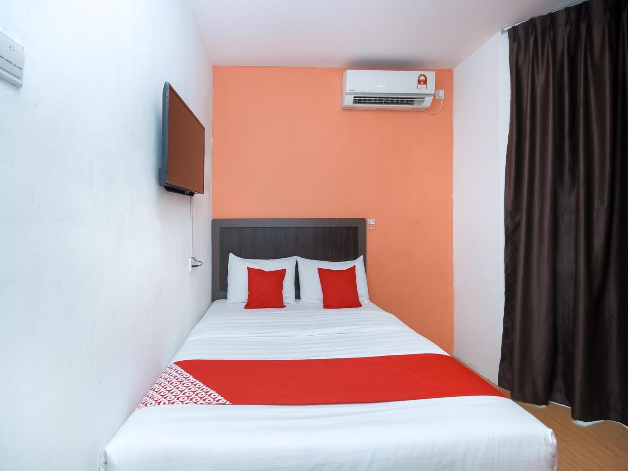 Oyo 1111 Harmony Stay Мири Экстерьер фото