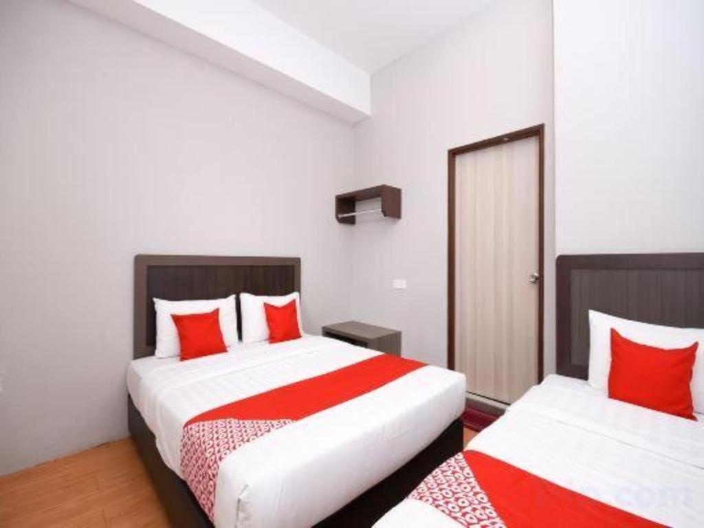 Oyo 1111 Harmony Stay Мири Экстерьер фото