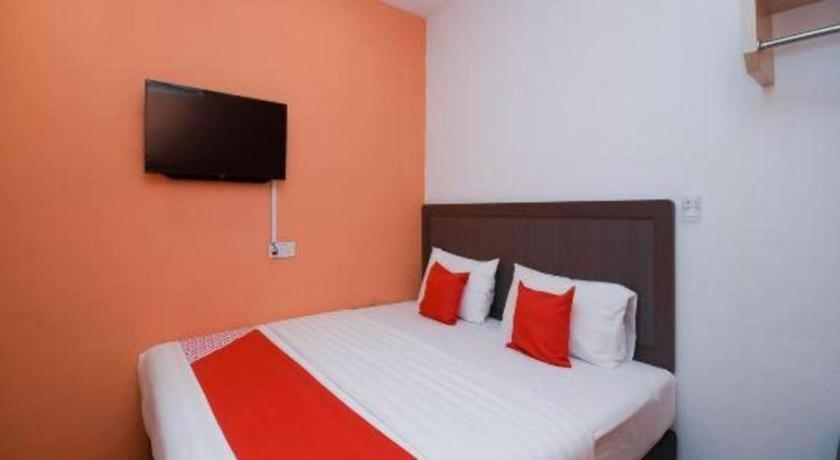 Oyo 1111 Harmony Stay Мири Экстерьер фото