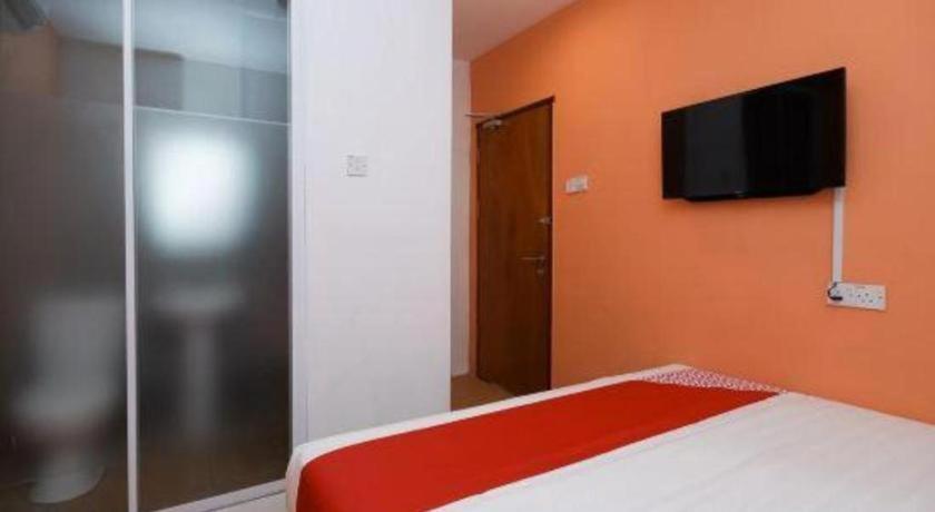 Oyo 1111 Harmony Stay Мири Экстерьер фото