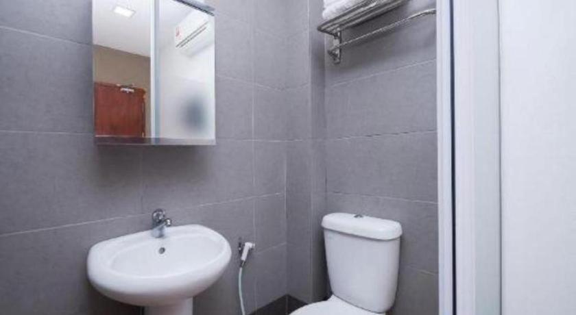 Oyo 1111 Harmony Stay Мири Экстерьер фото