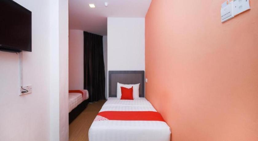 Oyo 1111 Harmony Stay Мири Экстерьер фото