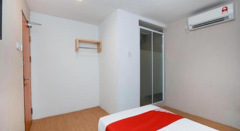 Oyo 1111 Harmony Stay Мири Экстерьер фото