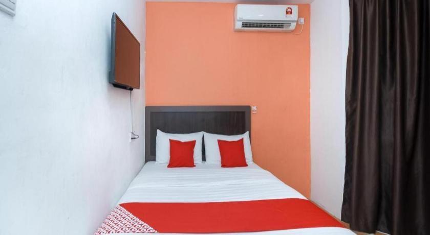 Oyo 1111 Harmony Stay Мири Экстерьер фото